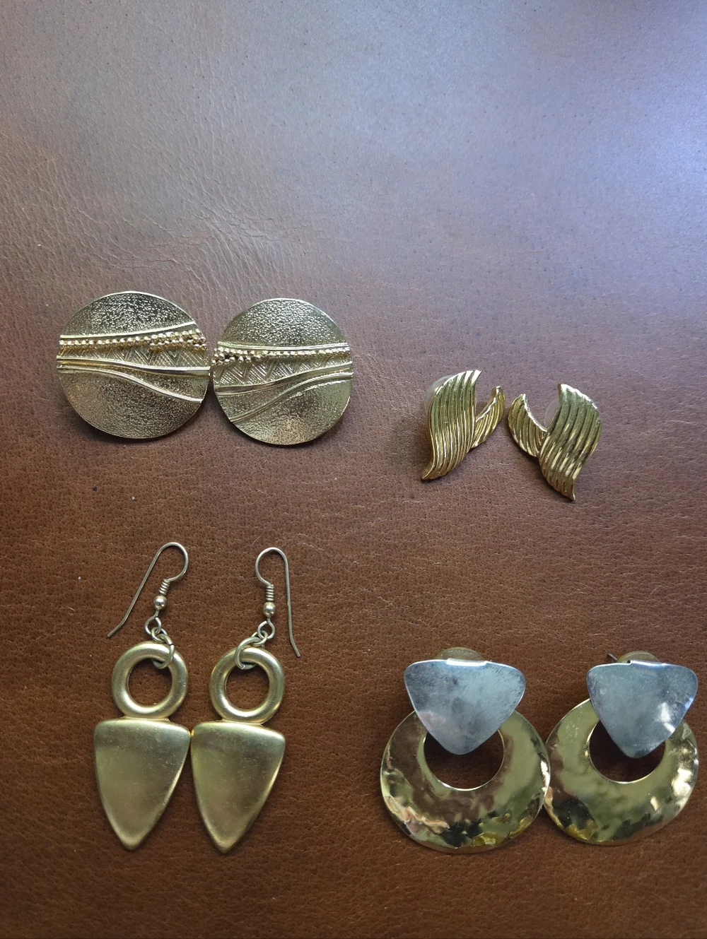 Vintage Lot‎ Bundle Hammered Gold Chunky Earrings